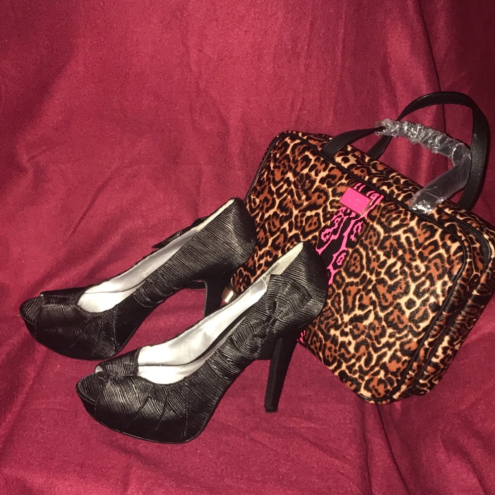 Black 4 inch heels